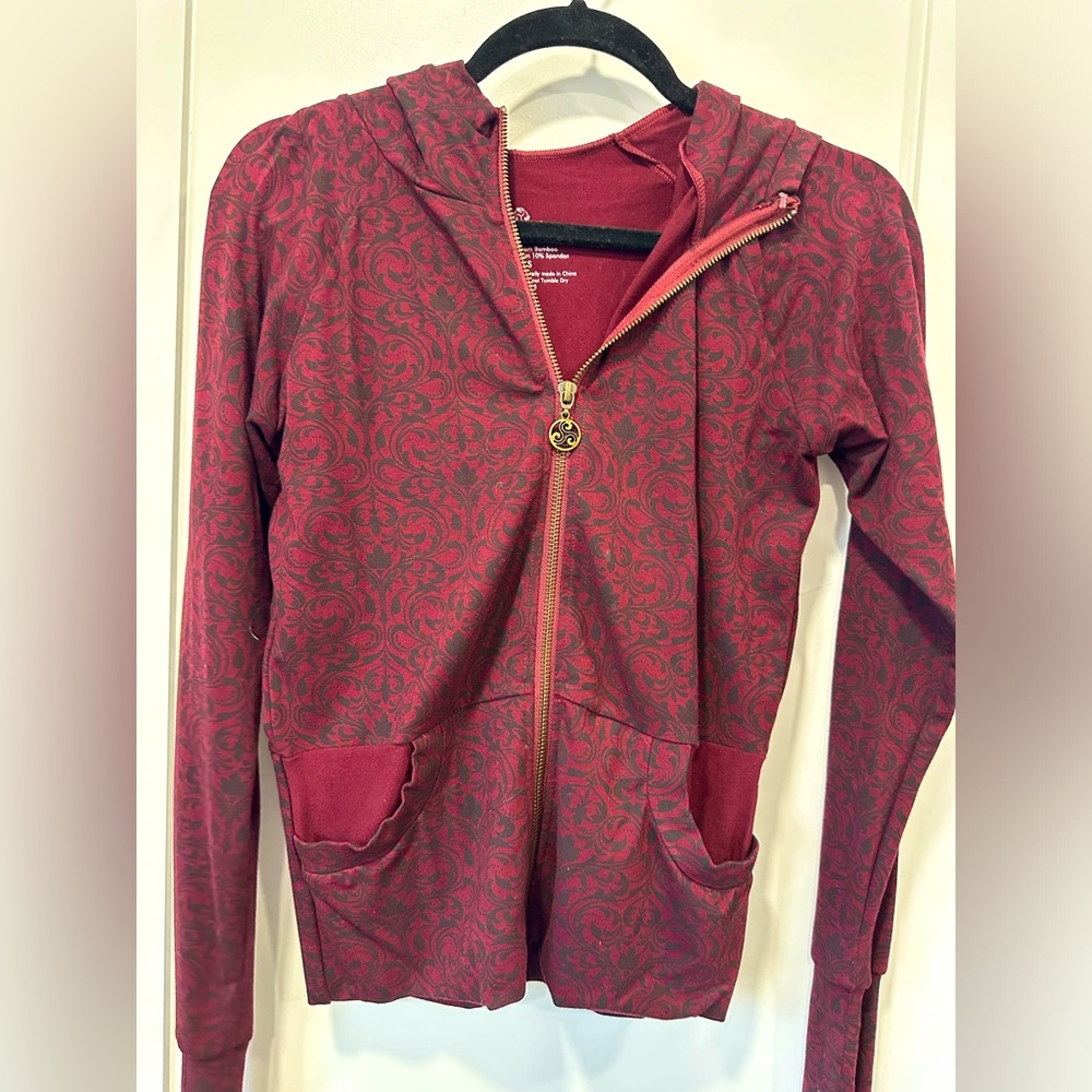 Maha Devi Cozy Zip Hoodie w/Front Pockets